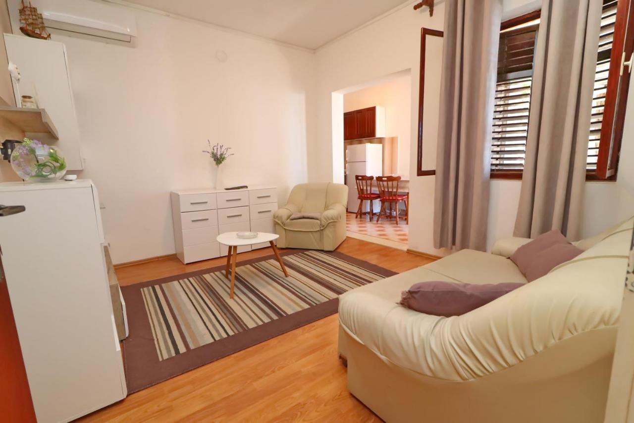 Apartments Peselj Smokvica  Zewnętrze zdjęcie